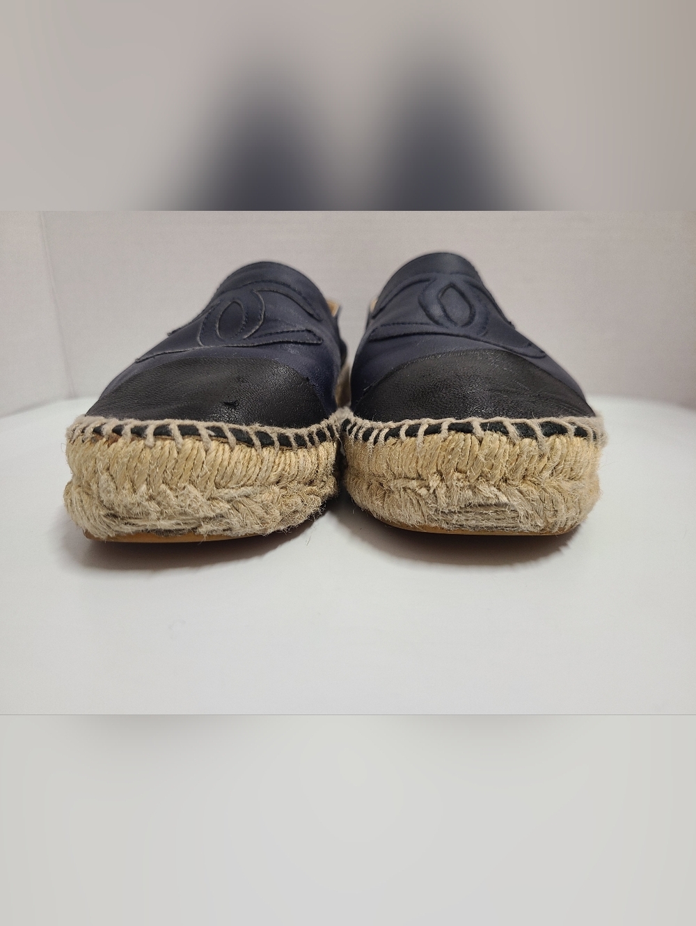 Chanel CC Logo Navy & Black Lambskin Leather Espadrilles Flats Sz 39 US 8 - Picture 15 of 16